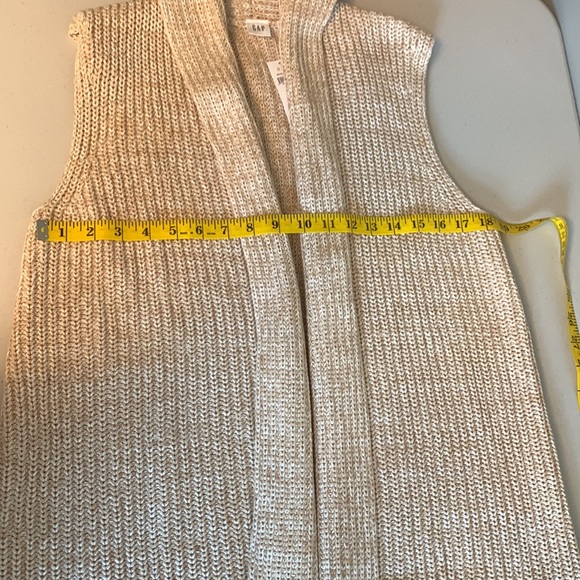 GAP Knit Open Front Cotton Sleeveless Sweater Vest - Picture 7 of 9